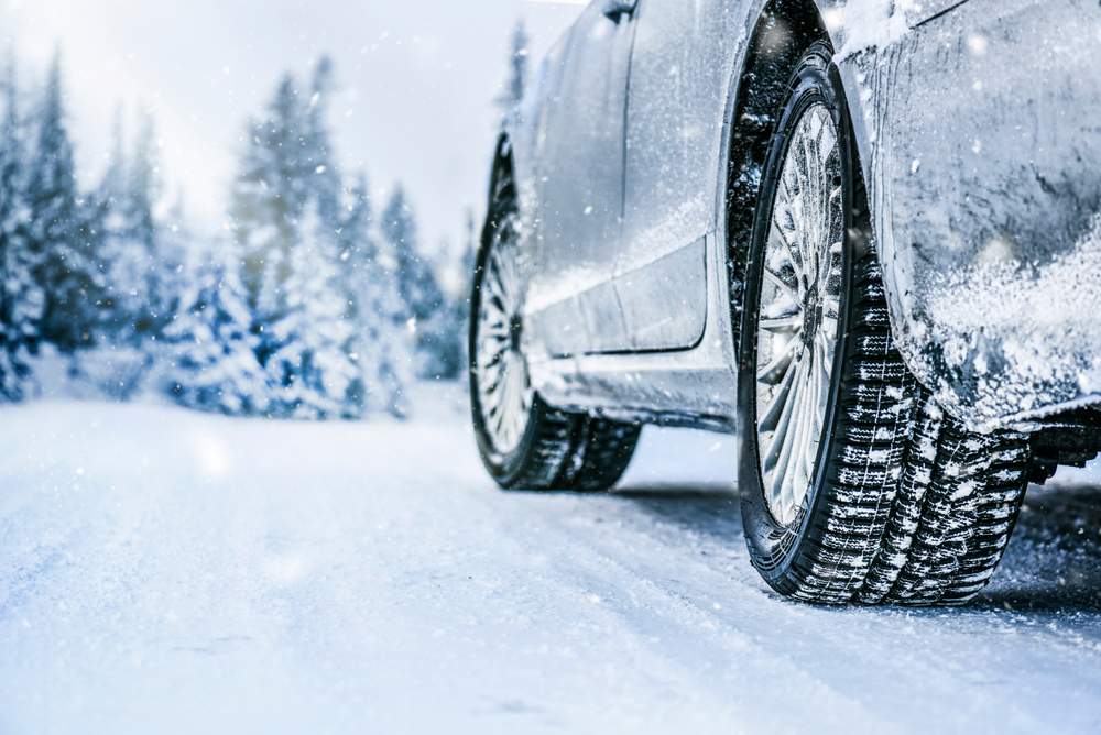 4 tipy pre vodičov, ako na cestách zvládnuť posledné dozvuky zimy.