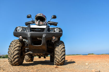 Úžitková vs športová ATV – porovnanie dvoch typov štvorkoliek v teréne